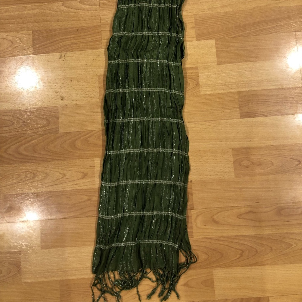 Green and silver scarf